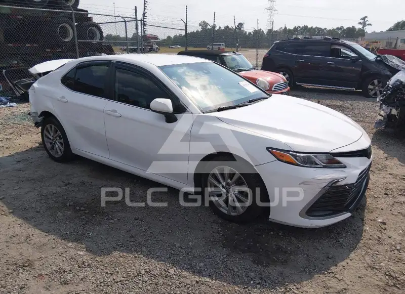 2021 Toyota CAMRY фото