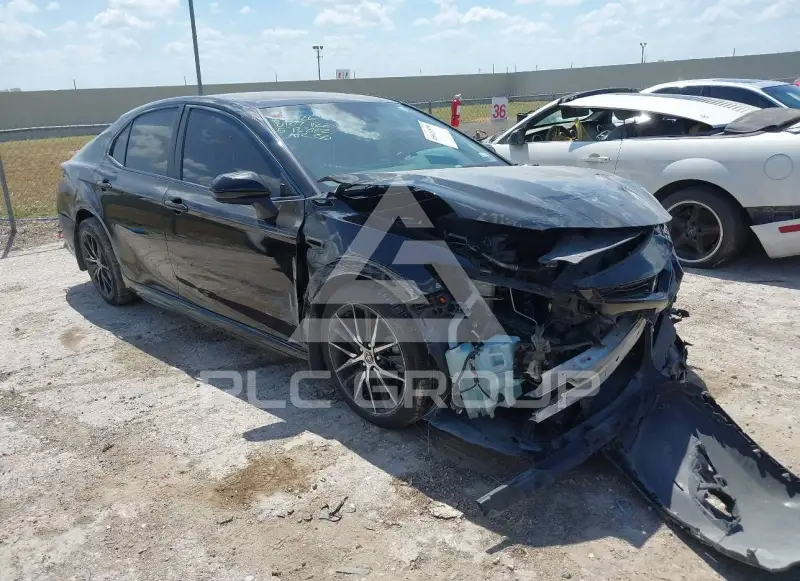 2021 Toyota CAMRY фото