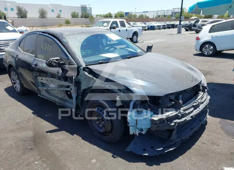 2021 Toyota CAMRY photo