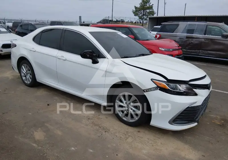 2021 Toyota CAMRY фото