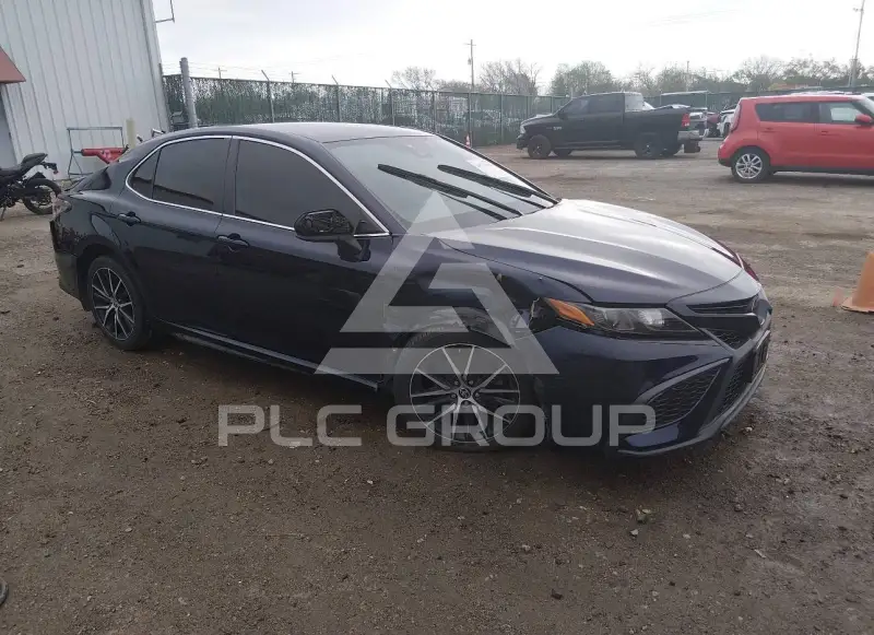 2021 Toyota CAMRY фото