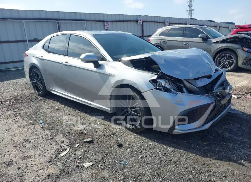 2021 Toyota CAMRY фото