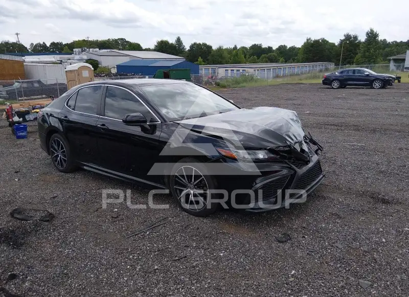2021 Toyota CAMRY фото