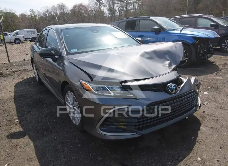 2021 Toyota CAMRY фото