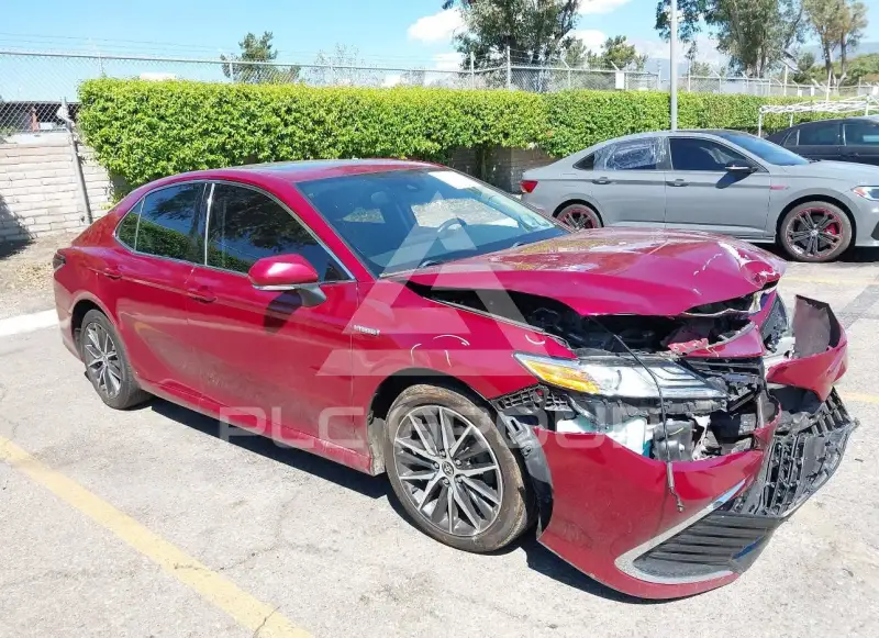2021 Toyota CAMRY фото