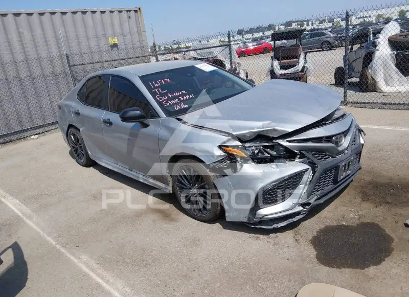2021 Toyota CAMRY фото