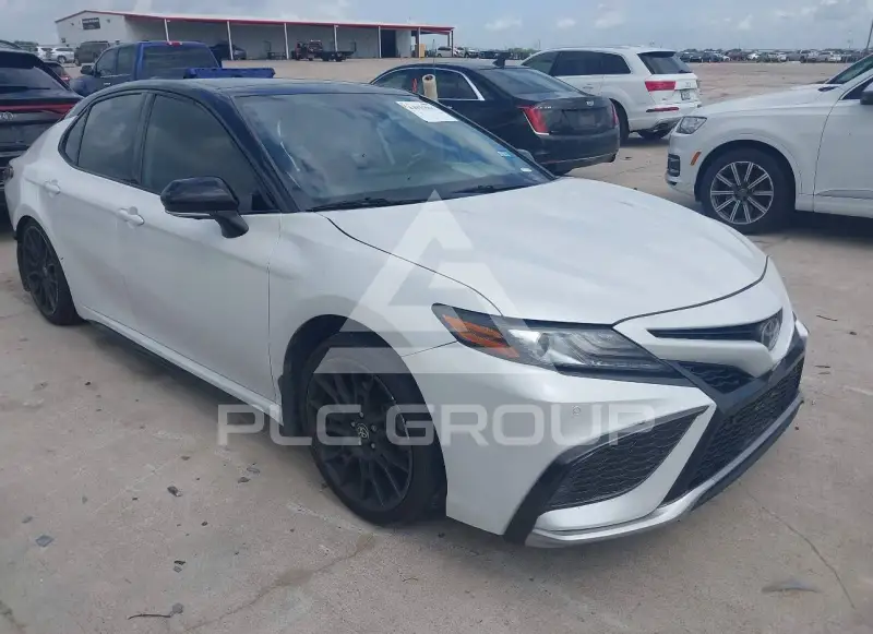 2021 Toyota CAMRY фото