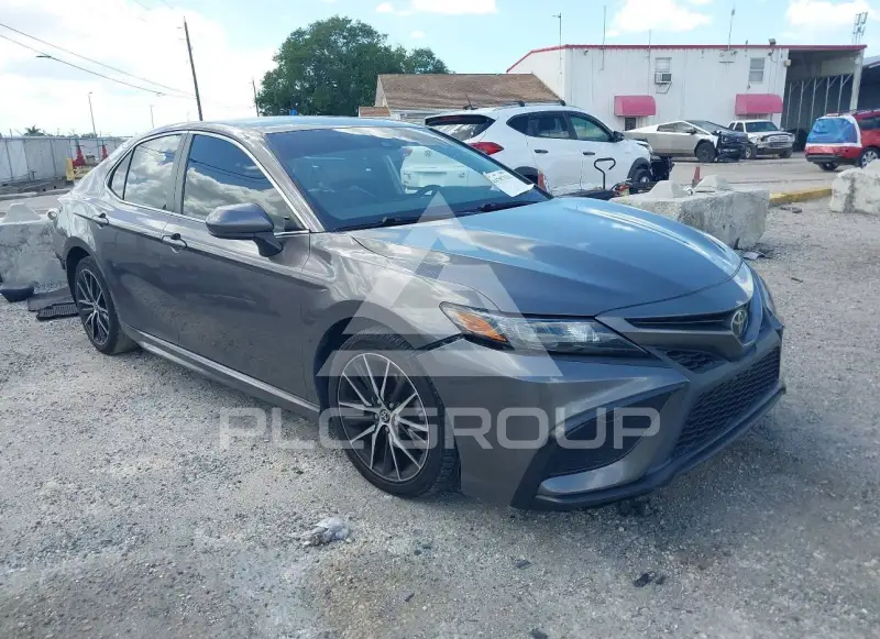 2021 Toyota CAMRY фото