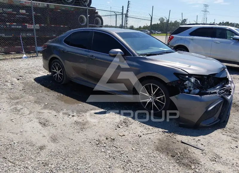 2021 Toyota CAMRY фото