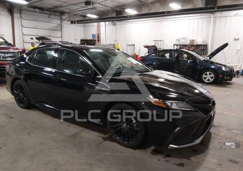 2021 Toyota CAMRY фото