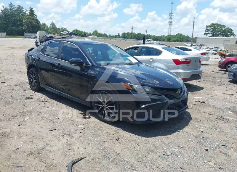 2021 Toyota CAMRY фото