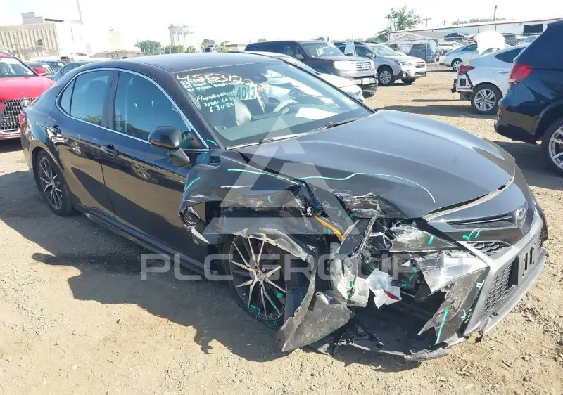 2021 Toyota CAMRY фото