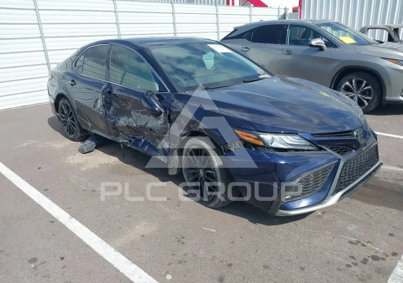 2021 Toyota CAMRY фото