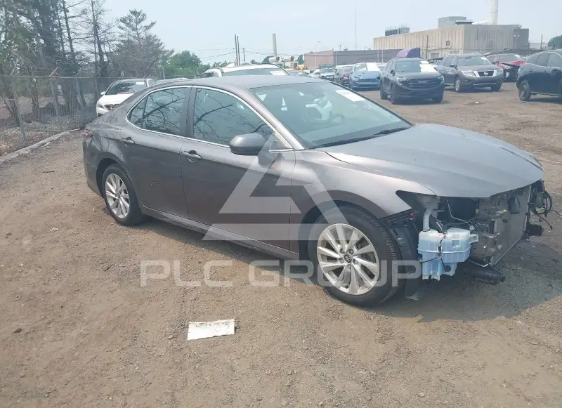 2021 Toyota CAMRY фото
