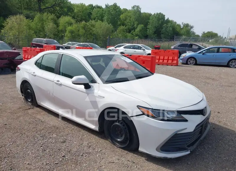2021 Toyota CAMRY фото