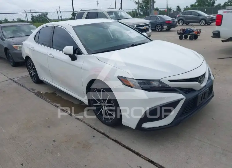 2021 Toyota CAMRY фото