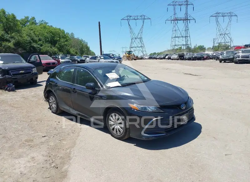2021 Toyota CAMRY фото
