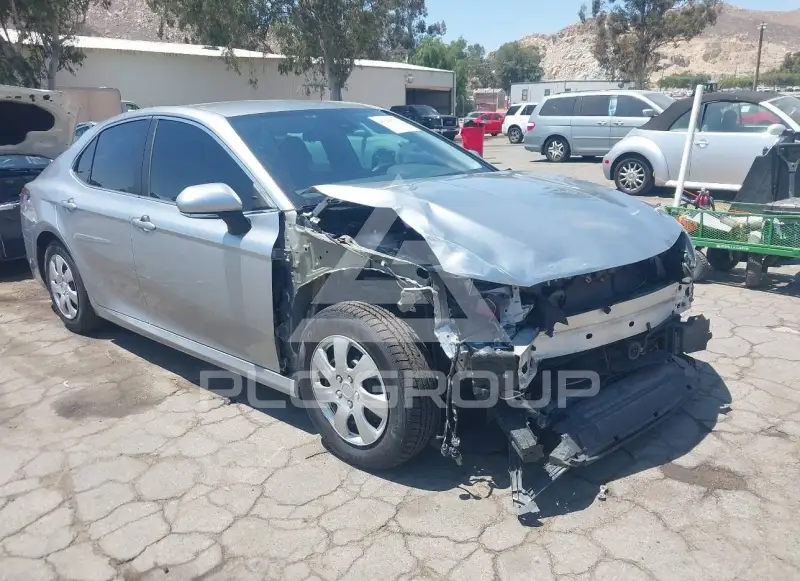 2021 Toyota CAMRY photo
