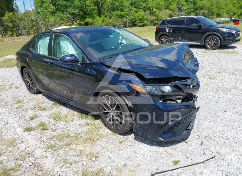 2021 Toyota CAMRY фото