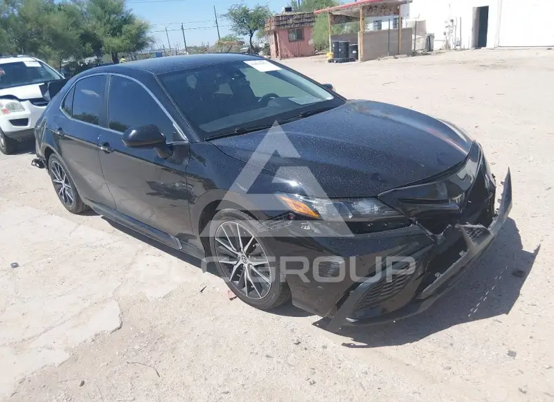 2021 Toyota CAMRY фото