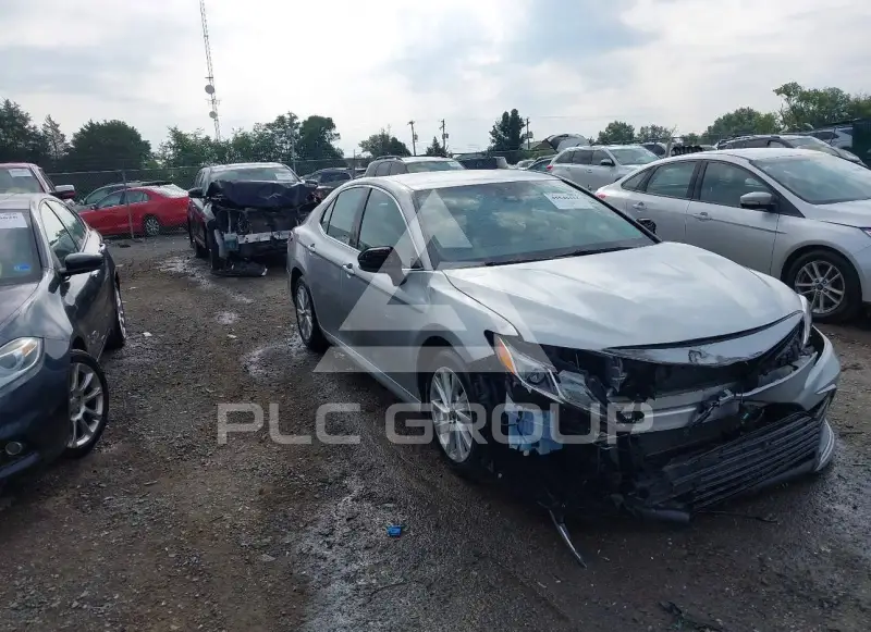 2021 Toyota CAMRY photo