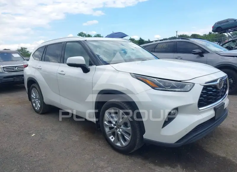 2021 Toyota Highlander фото