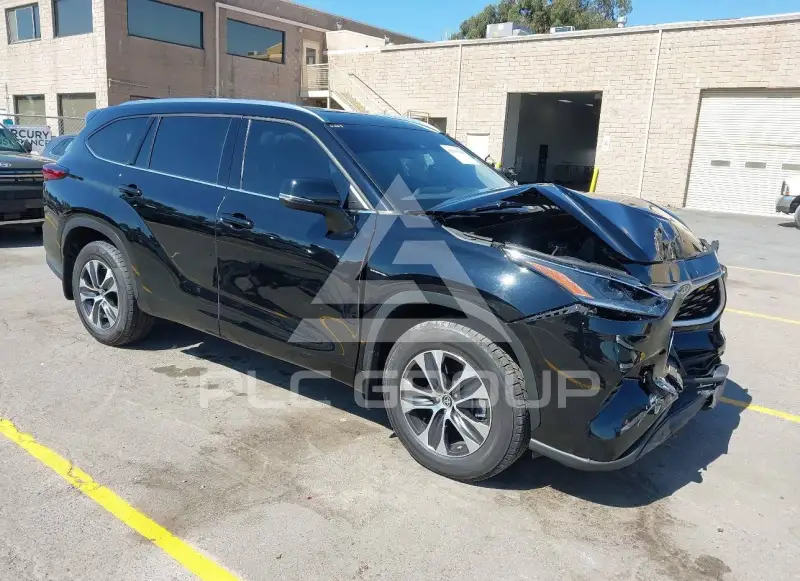 2021 Toyota Highlander фото