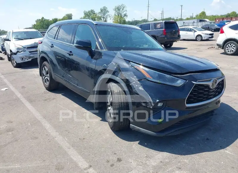 2021 Toyota Highlander фото