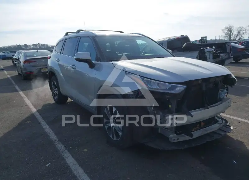 2021 Toyota Highlander фото