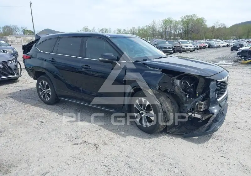 2021 Toyota Highlander фото