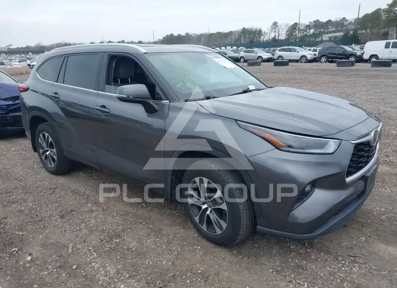 2021 Toyota Highlander фото