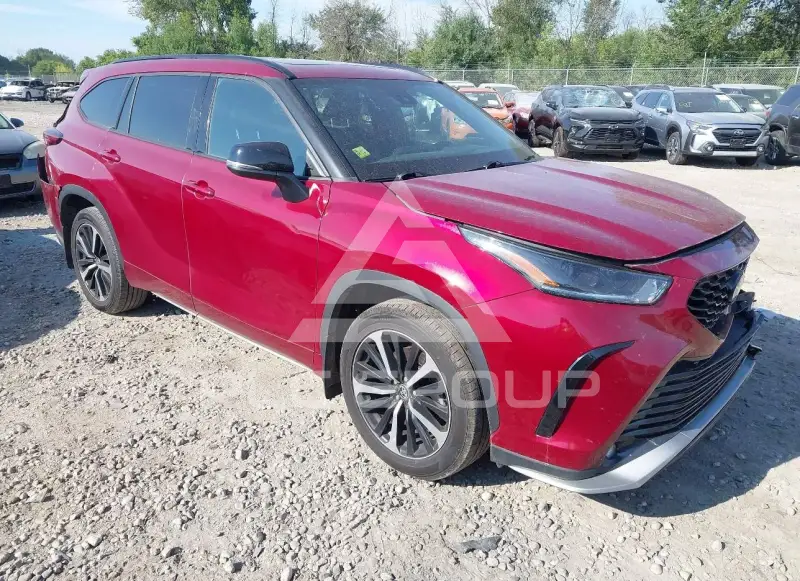 2021 Toyota Highlander фото