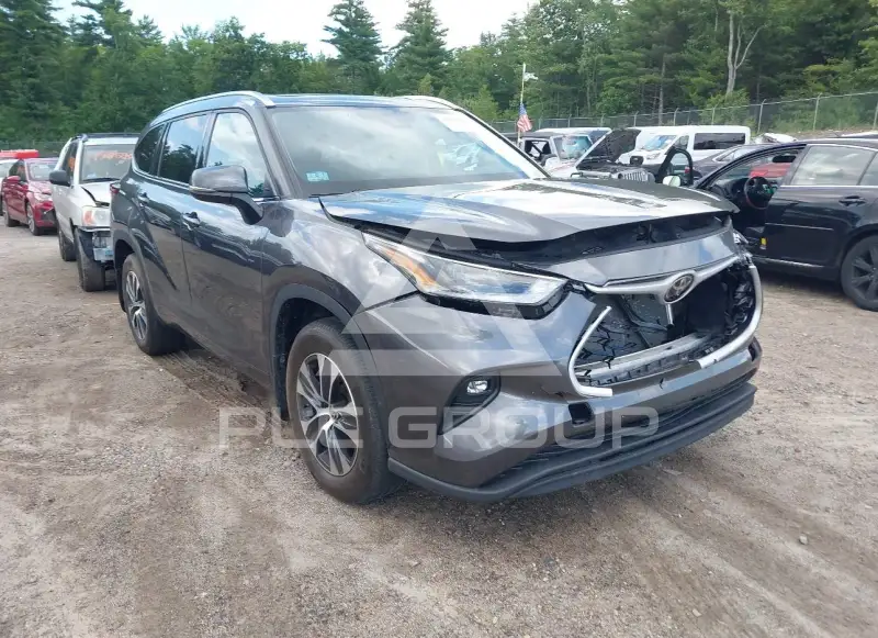 2021 Toyota Highlander фото