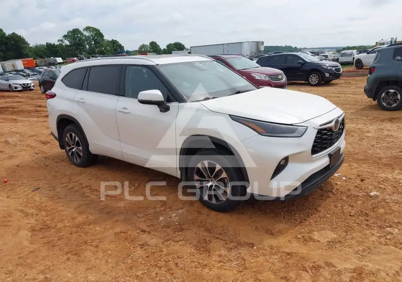 2021 Toyota Highlander фото