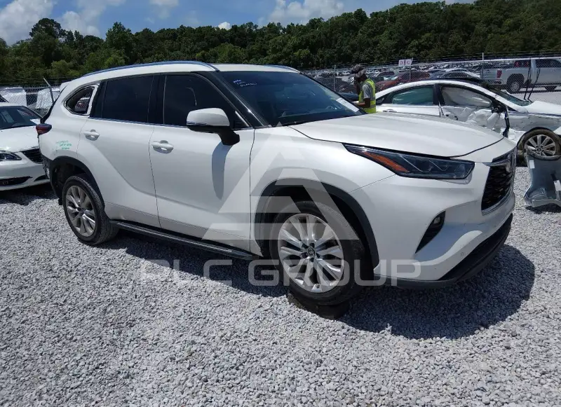 2021 Toyota Highlander фото