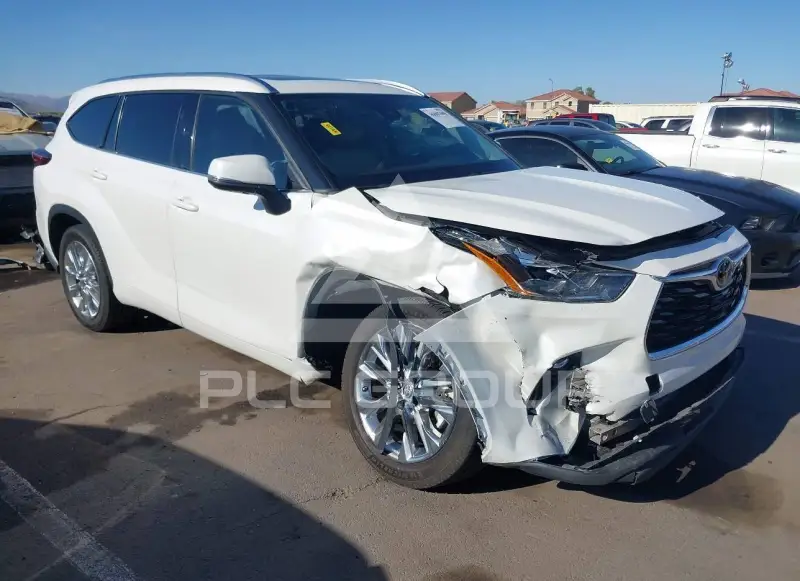 2021 Toyota Highlander фото