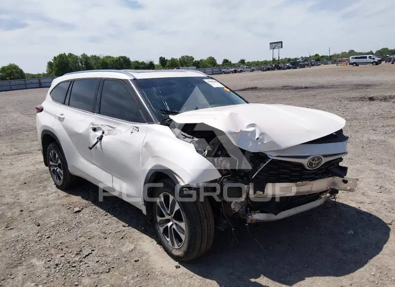 2021 Toyota Highlander фото