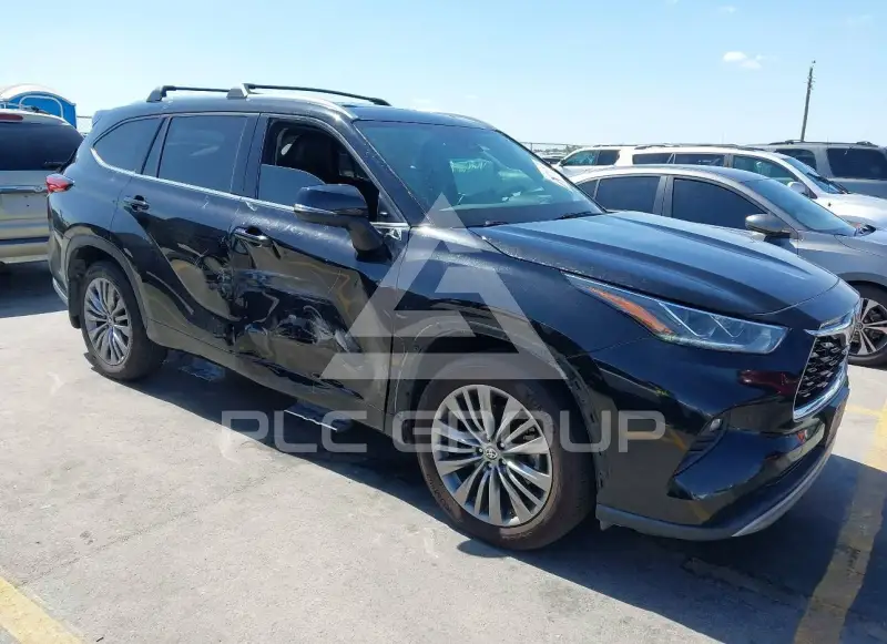 2021 Toyota Highlander фото