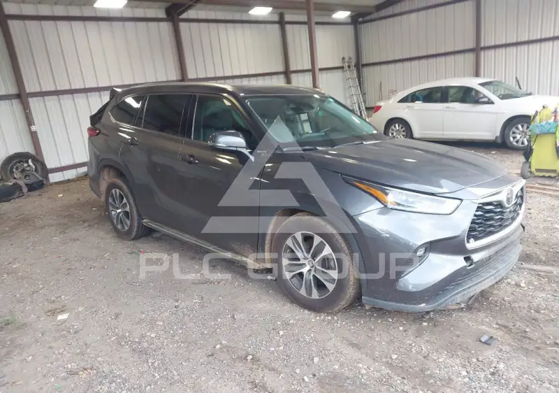 2021 Toyota Highlander фото