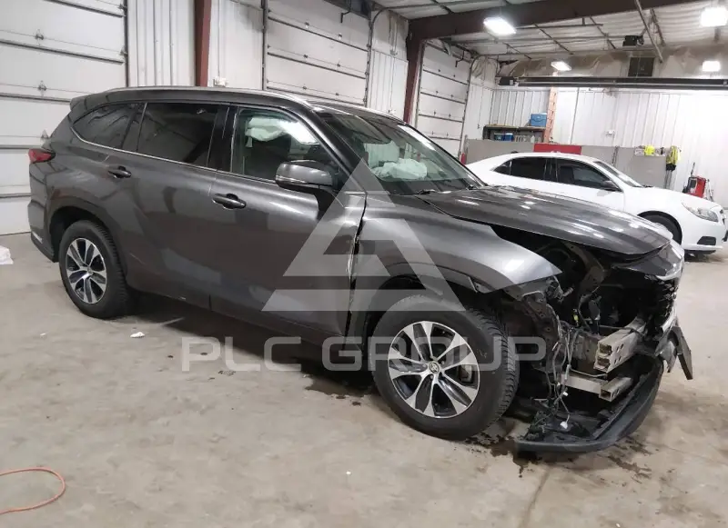 2021 Toyota Highlander фото