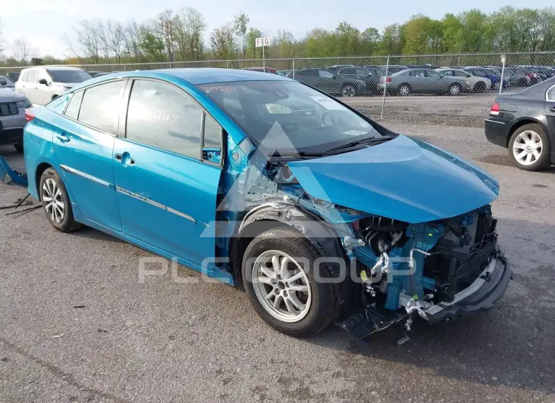 2021 Toyota PRIUS фото