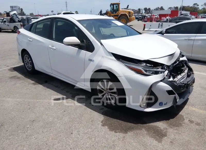 2021 Toyota PRIUS фото