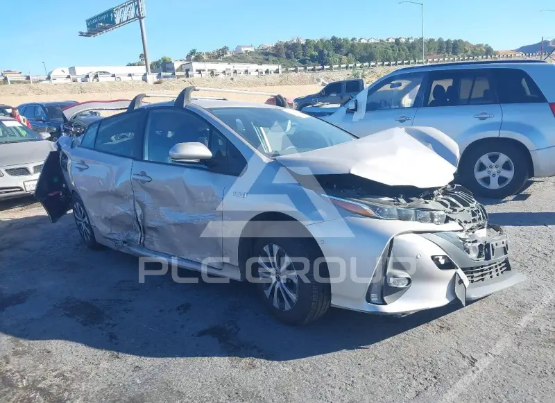 2021 Toyota PRIUS фото