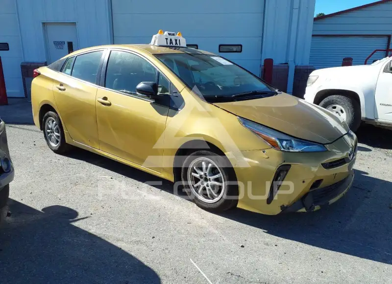 2021 Toyota PRIUS фото