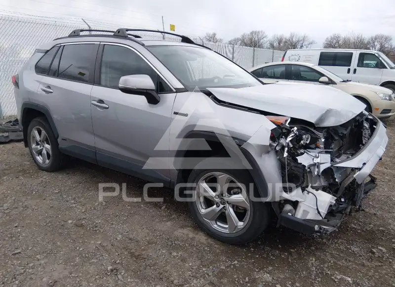 2021 Toyota RAV4 фото