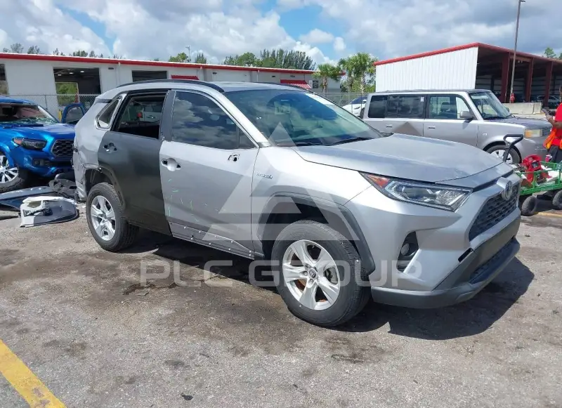 2021 Toyota RAV4 photo