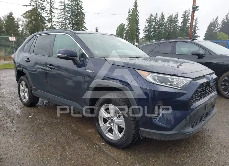 2021 Toyota RAV4 фото
