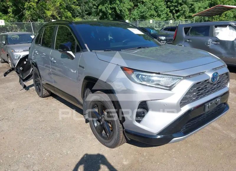 2021 Toyota RAV4 фото