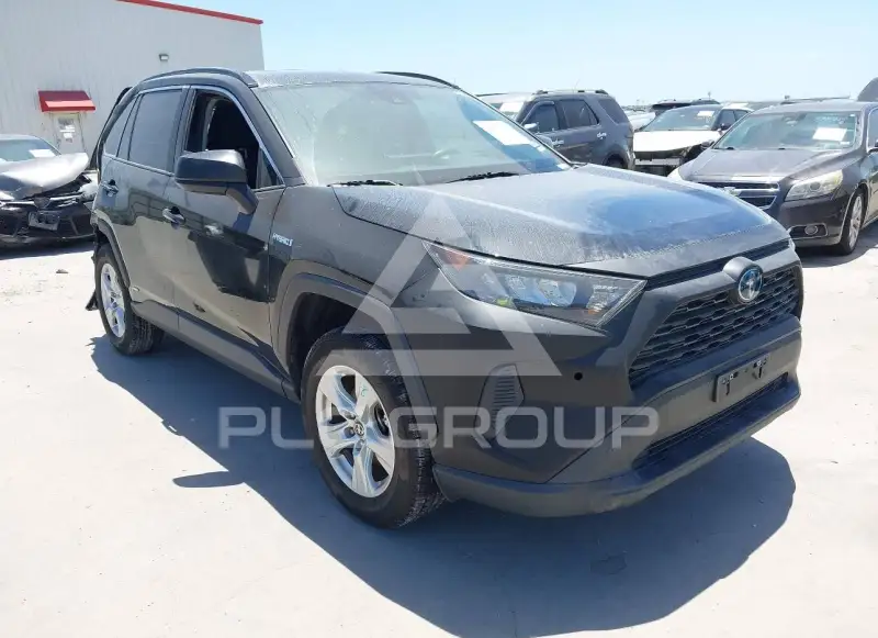 2021 Toyota RAV4 фото