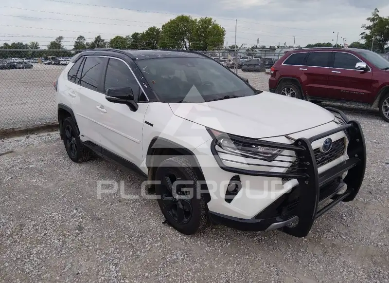 2021 Toyota RAV4 photo